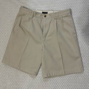 Land’s End 34” Men’s Khaki Shorts